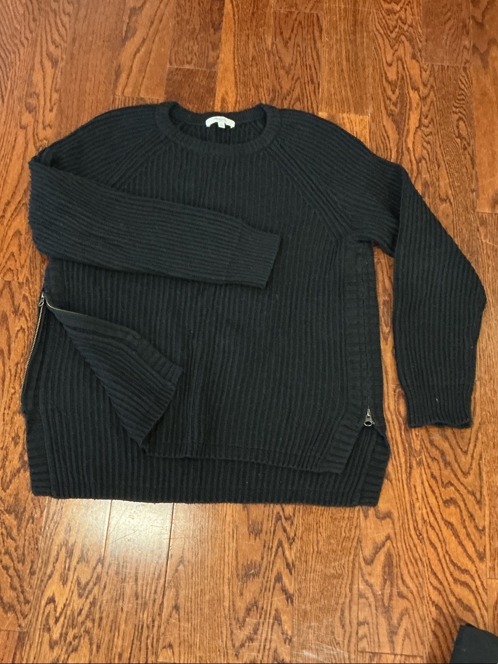 Black cotton sweater size L